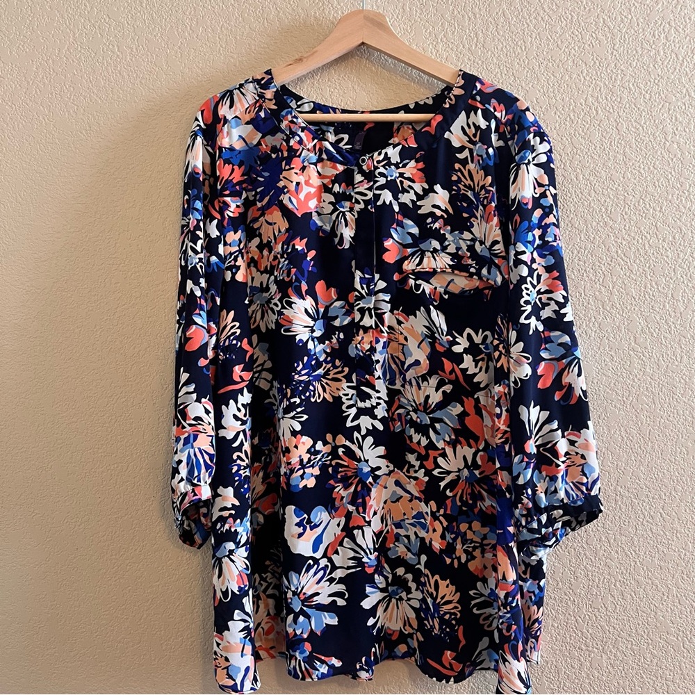 NYDJ Navy Blue Floral Blouse Size 3X